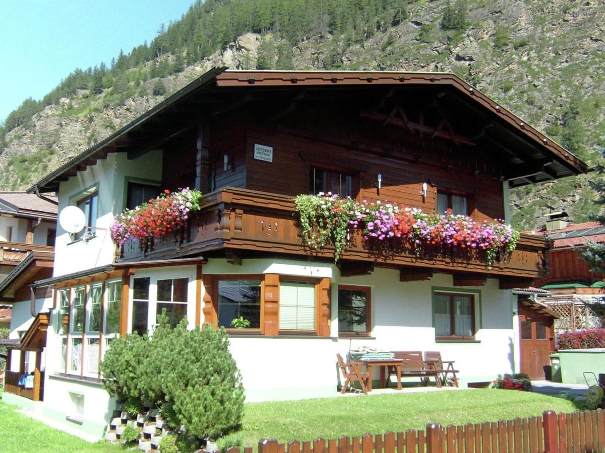 Modern Apartment In Langenfeld Near Ski Area Exterior foto