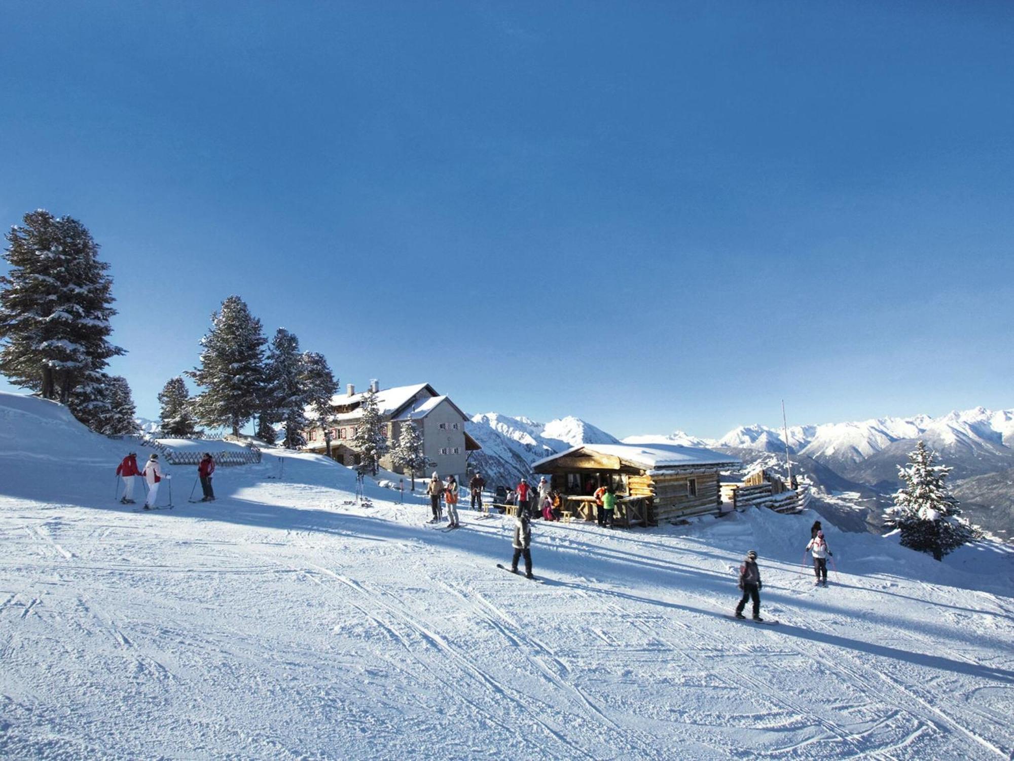 Modern Apartment In Langenfeld Near Ski Area Exterior foto