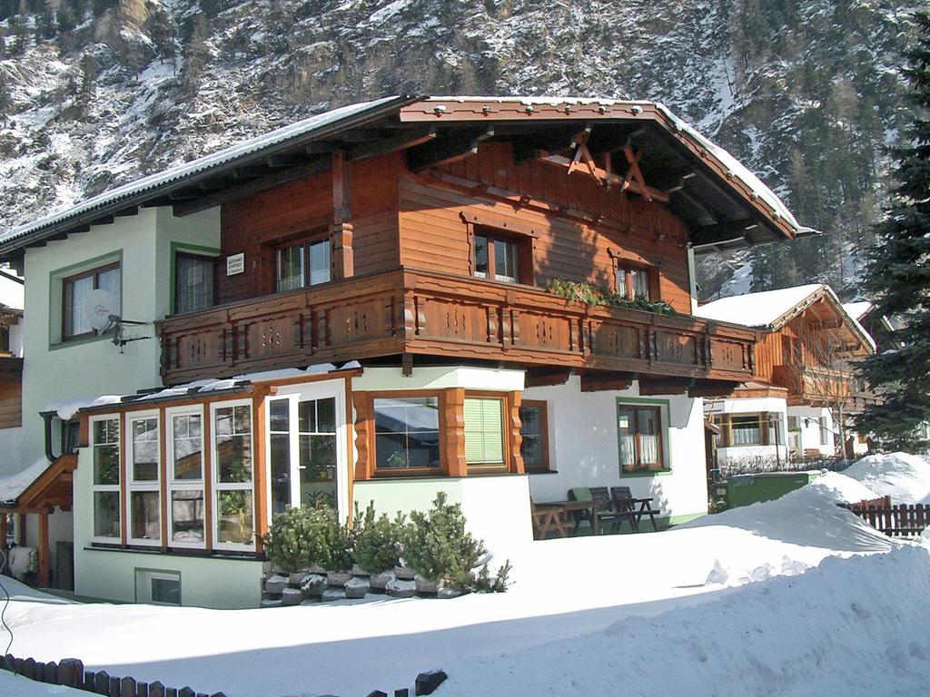 Modern Apartment In Langenfeld Near Ski Area Exterior foto